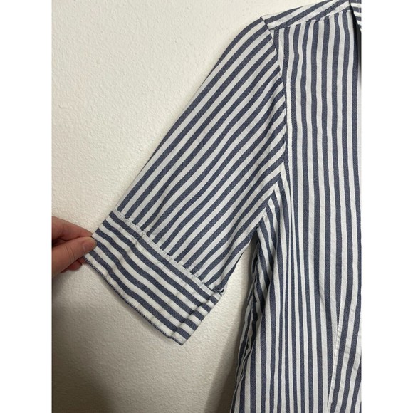 J.Crew XS Chambray Stripe Button Up Shirt Short Sleeve V-Neck Cotton Classicore - Picture 8 of 15